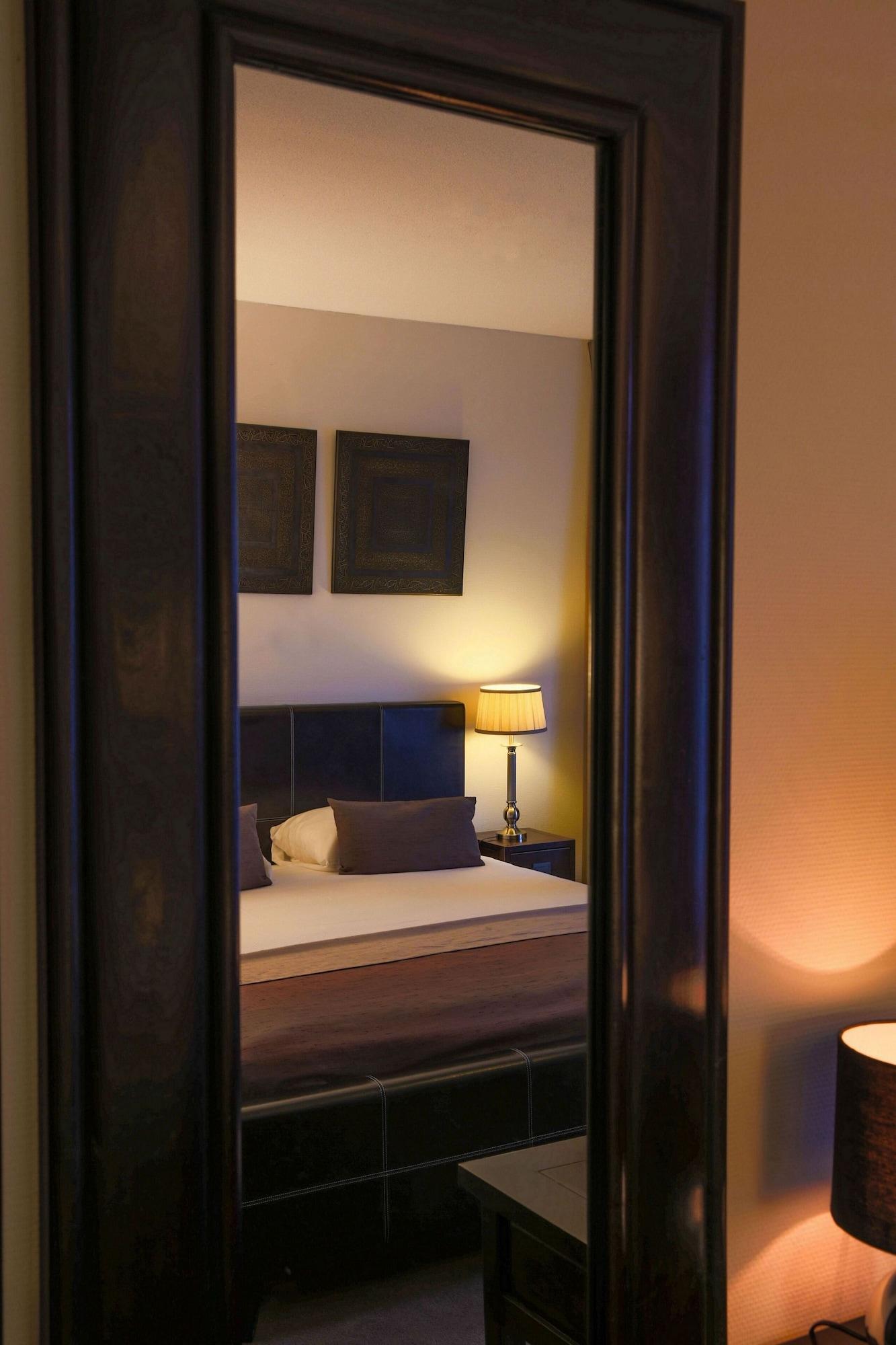 Chariot 4*